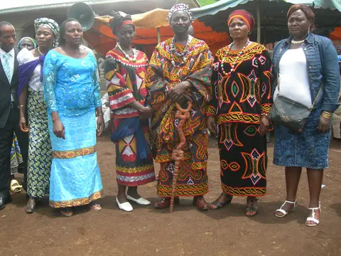 Fon of Akweto and guests