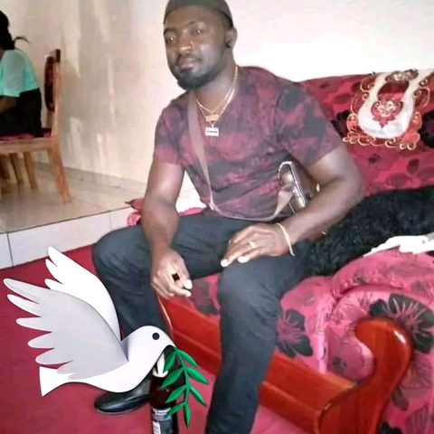 Prince Abanda Roger. Chief of culture